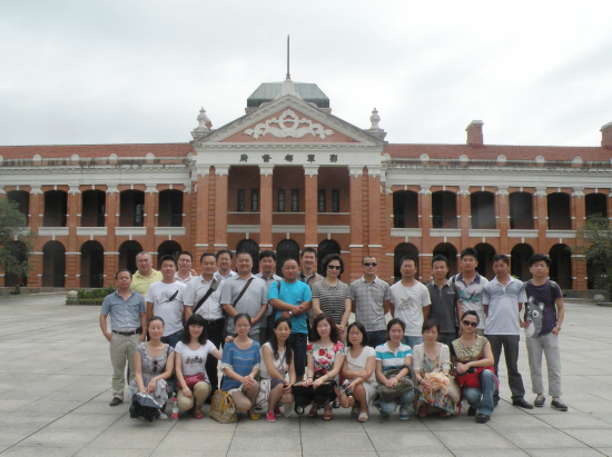 ���λᡤ(j9)�ٷ���վ-������Ϸ��һƷ��