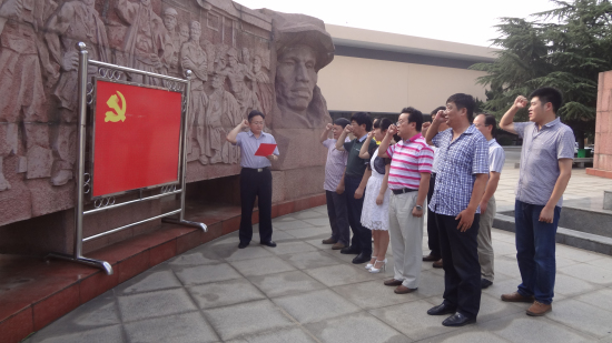 ���λᡤ(j9)�ٷ���վ-������Ϸ��һƷ��