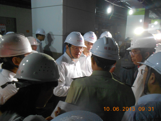 ���λᡤ(j9)�ٷ���վ-������Ϸ��һƷ��