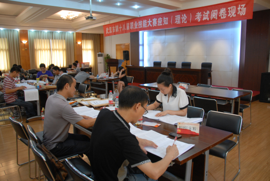 ���λᡤ(j9)�ٷ���վ-������Ϸ��һƷ��