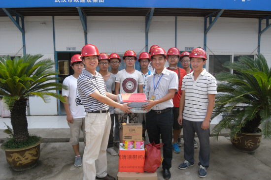 ���λᡤ(j9)�ٷ���վ-������Ϸ��һƷ��