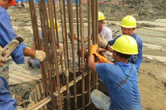 ���λᡤ(j9)�ٷ���վ-������Ϸ��һƷ��