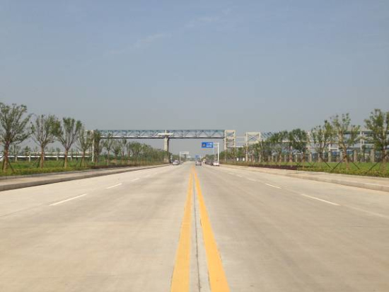 ���λᡤ(j9)�ٷ���վ-������Ϸ��һƷ��