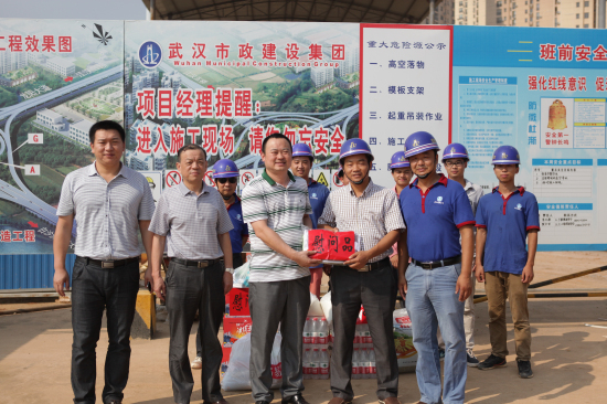 ���λᡤ(j9)�ٷ���վ-������Ϸ��һƷ��