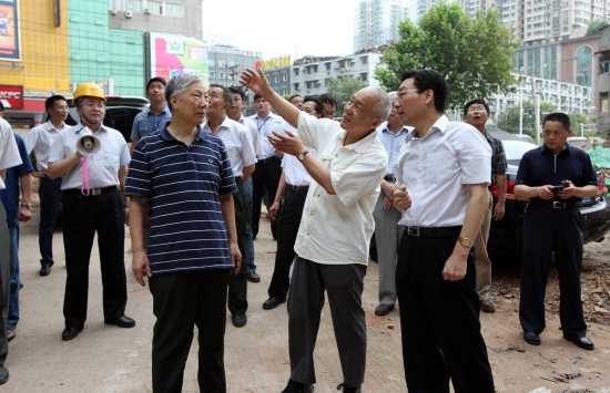 ���λᡤ(j9)�ٷ���վ-������Ϸ��һƷ��